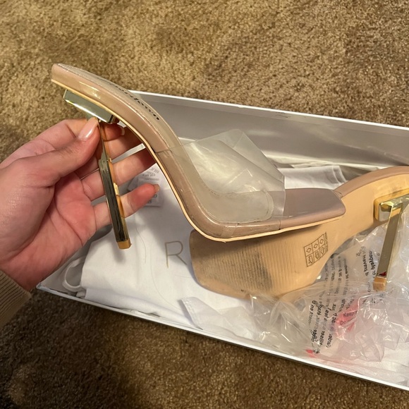 RAYE Heels - Picture 7 of 9